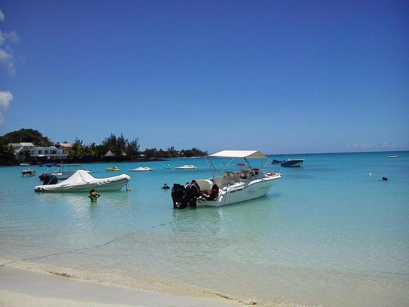 Perfect Appart Grand Baie Centre Next To Super U, 5 Minutes From Beach Bagian luar foto